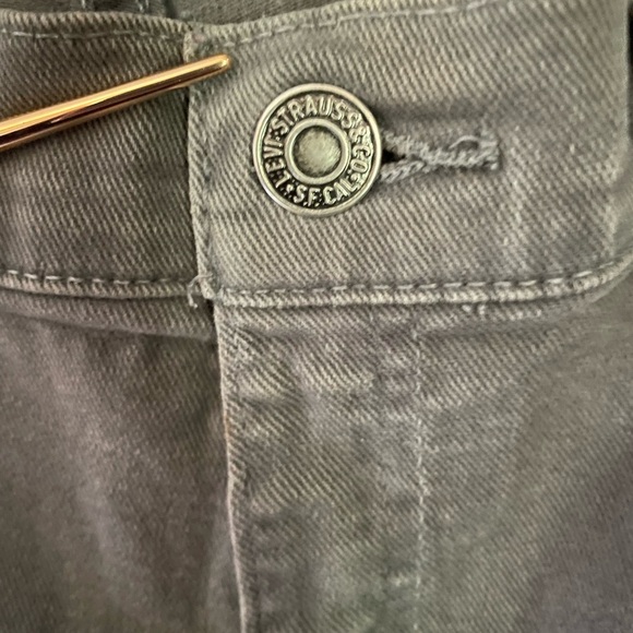 VINTAGE Levi’s 550 High-waisted Jeans - Picture 6 of 7